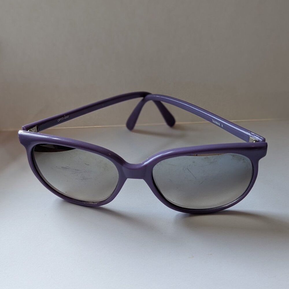 Opti-Ray Vintage 80s 90s Plastic Purple Frame Sunglasses Made in Korea Scratched